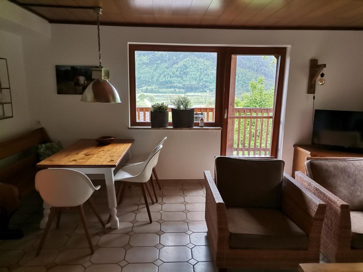 Haus Am Wald Apartment Steindorf am Ossiacher See Phòng bức ảnh